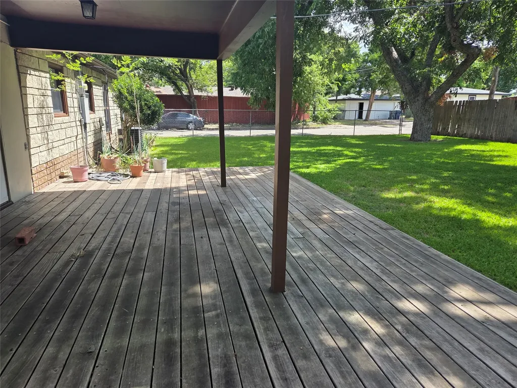 1309 Shady Lane Garland TX 75042