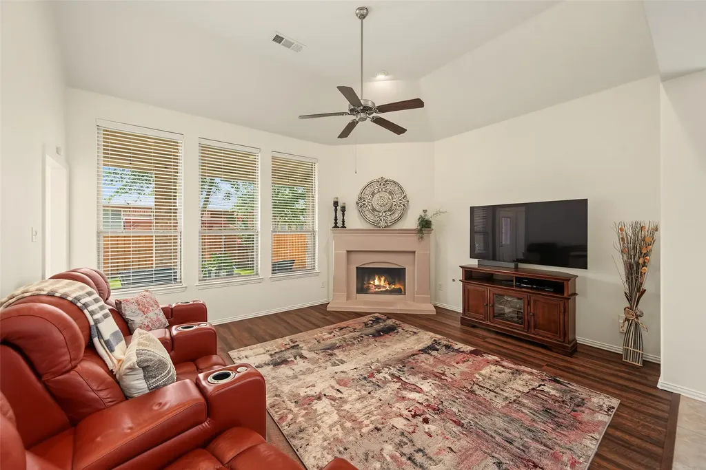 9552 Sinclair Street Fort Worth TX 76244