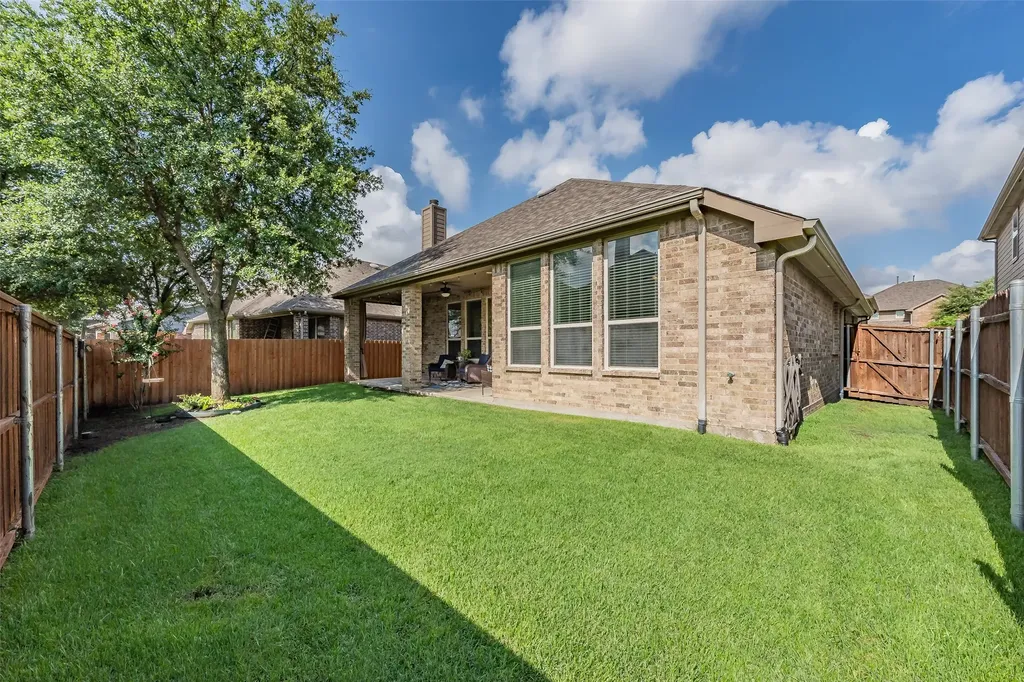 9552 Sinclair Street Fort Worth TX 76244