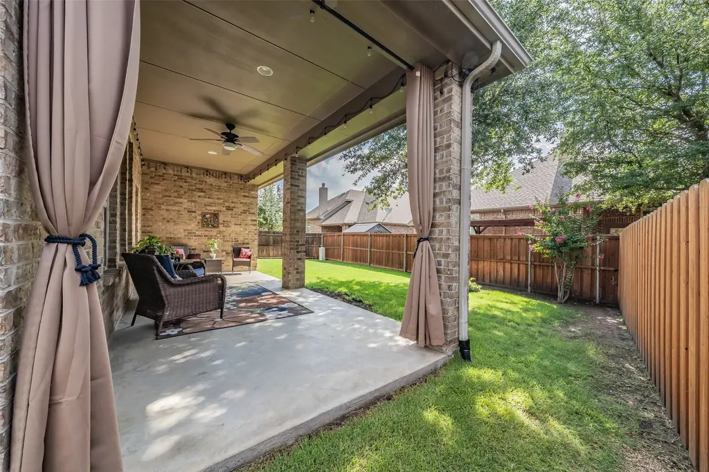 9552 Sinclair Street Fort Worth TX 76244