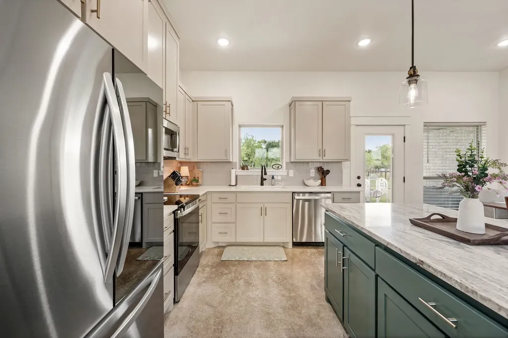 212 Jimmy Lane Millsap TX 76066