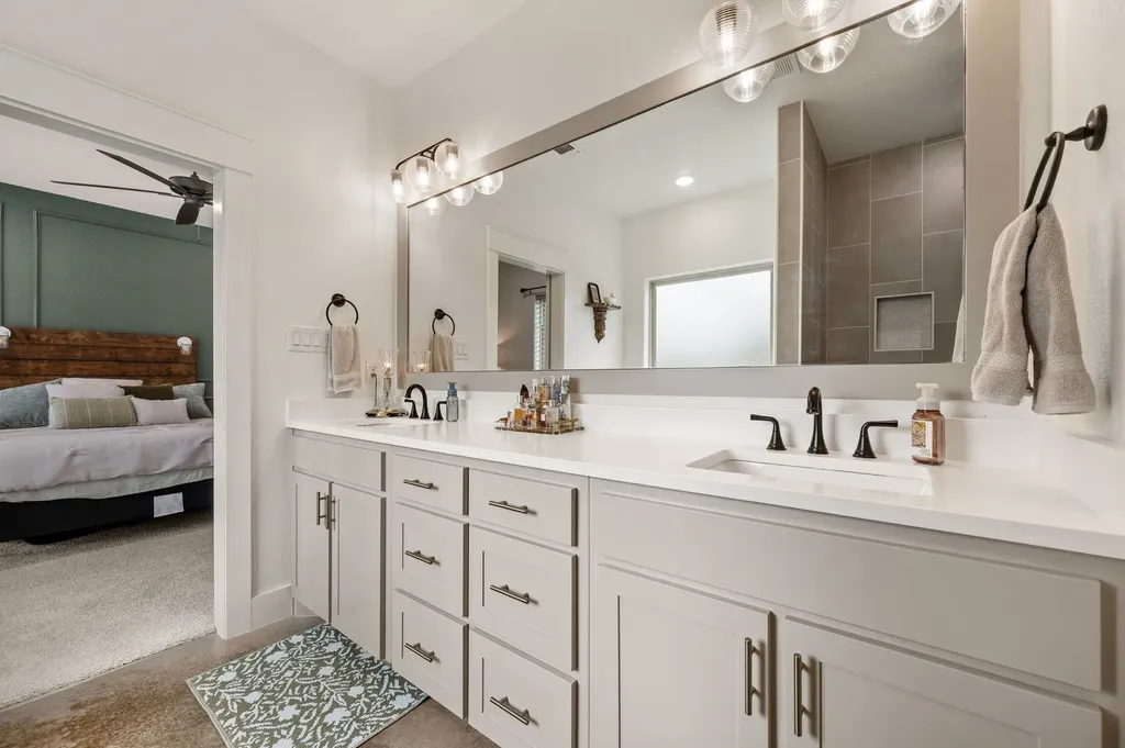 212 Jimmy Lane Millsap TX 76066