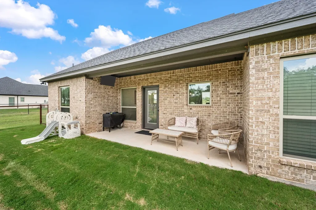 212 Jimmy Lane Millsap TX 76066