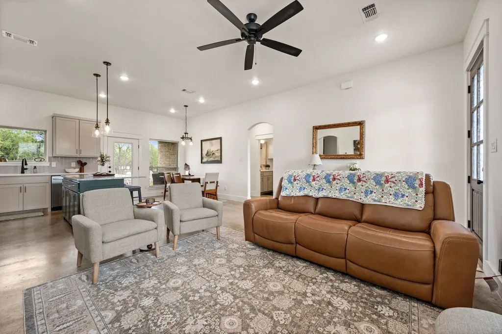 212 Jimmy Lane Millsap TX 76066