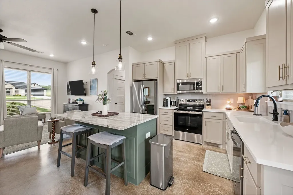 212 Jimmy Lane Millsap TX 76066