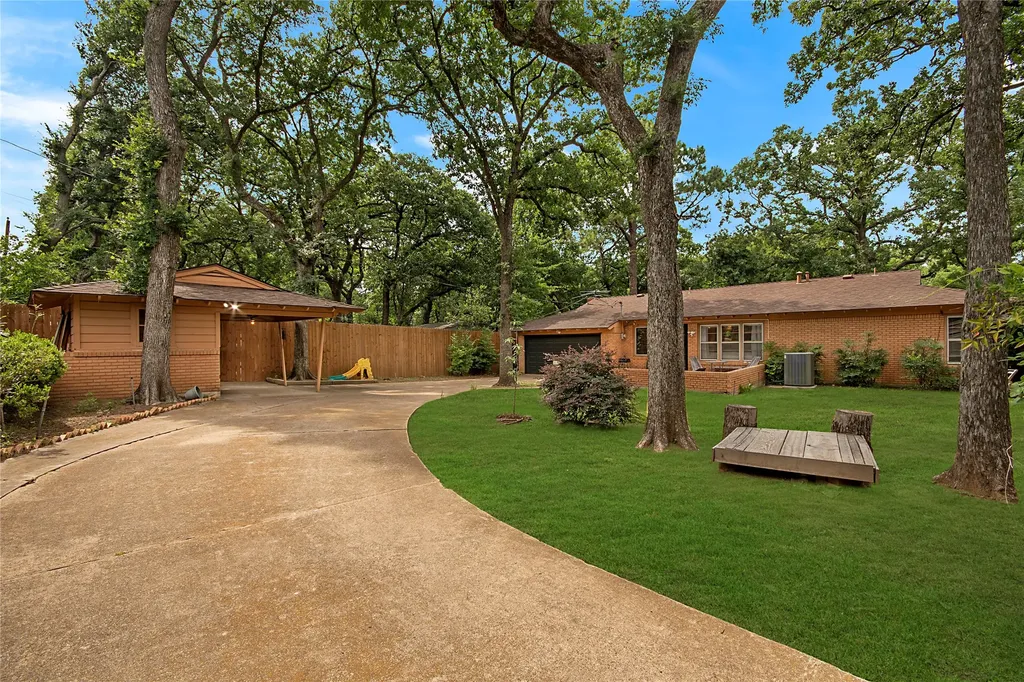 1200 Barker Street Arlington TX 76012