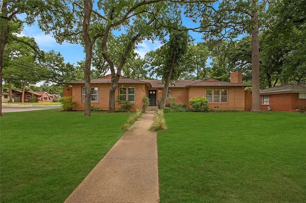 1200 Barker Street Arlington TX 76012