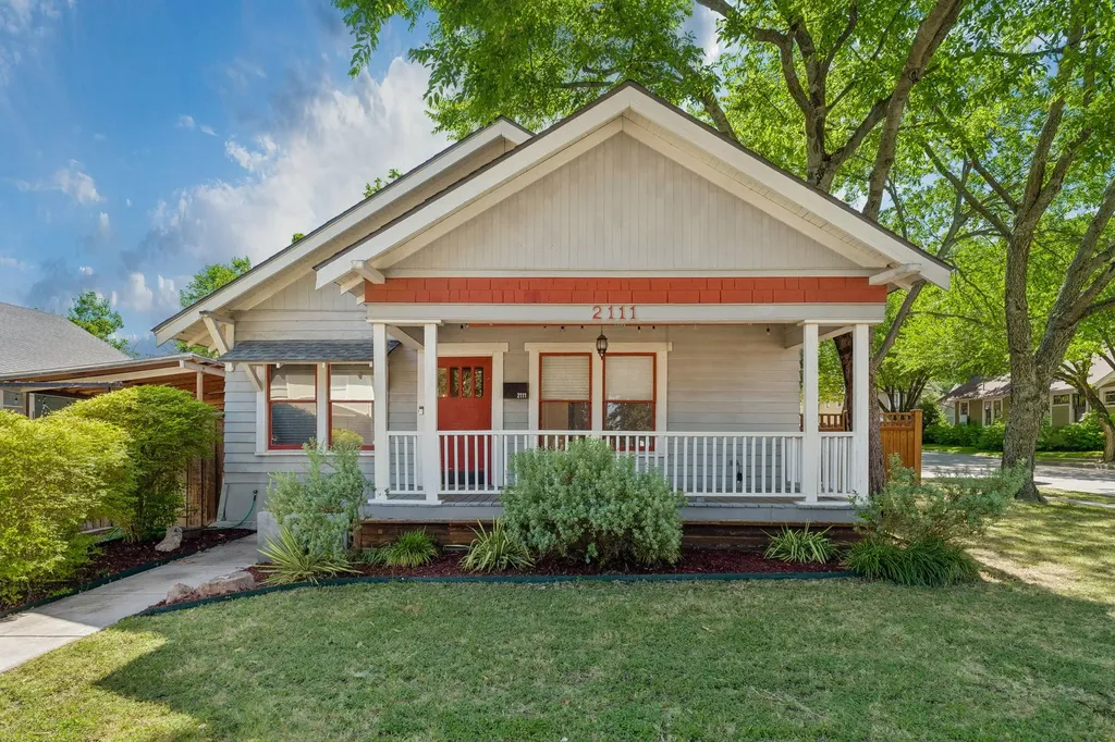 2111 Washington Avenue Fort Worth TX 76110