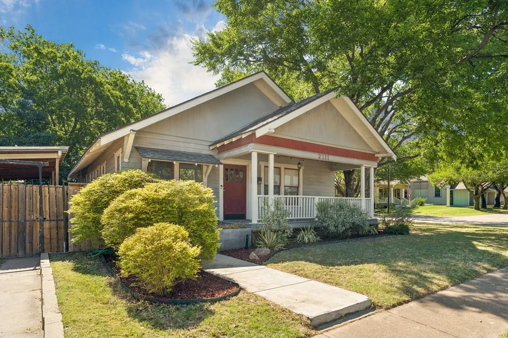 2111 Washington Avenue Fort Worth TX 76110