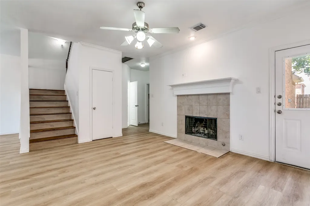 1013 Rodin Lane Carrollton TX 75006