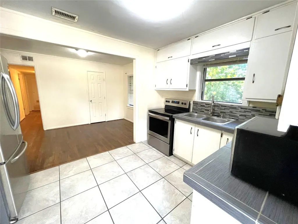 501 S Perry Street Denison TX 75020
