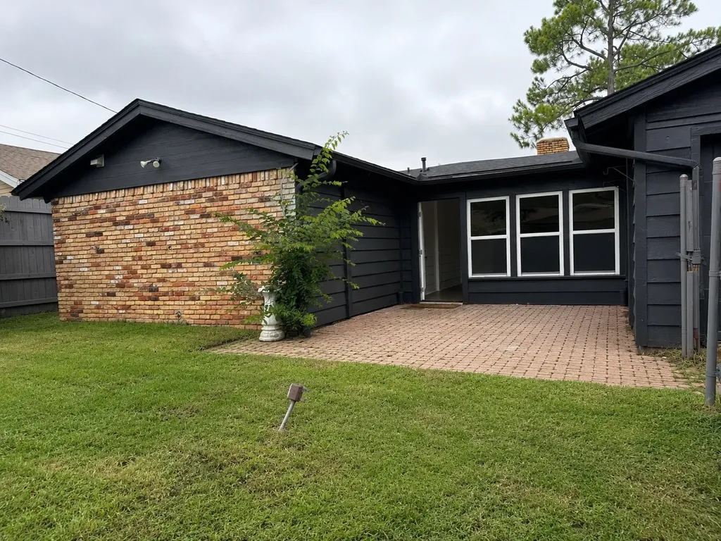321 Chisholm Trail Sherman TX 75092