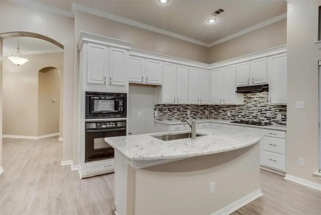 4513 Rock Creek Lane Frisco TX 75034