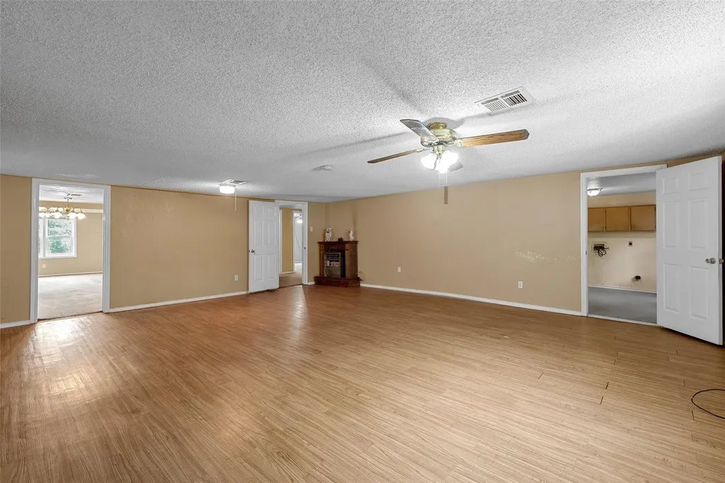 4704 Williams Road Bellmead TX 76705