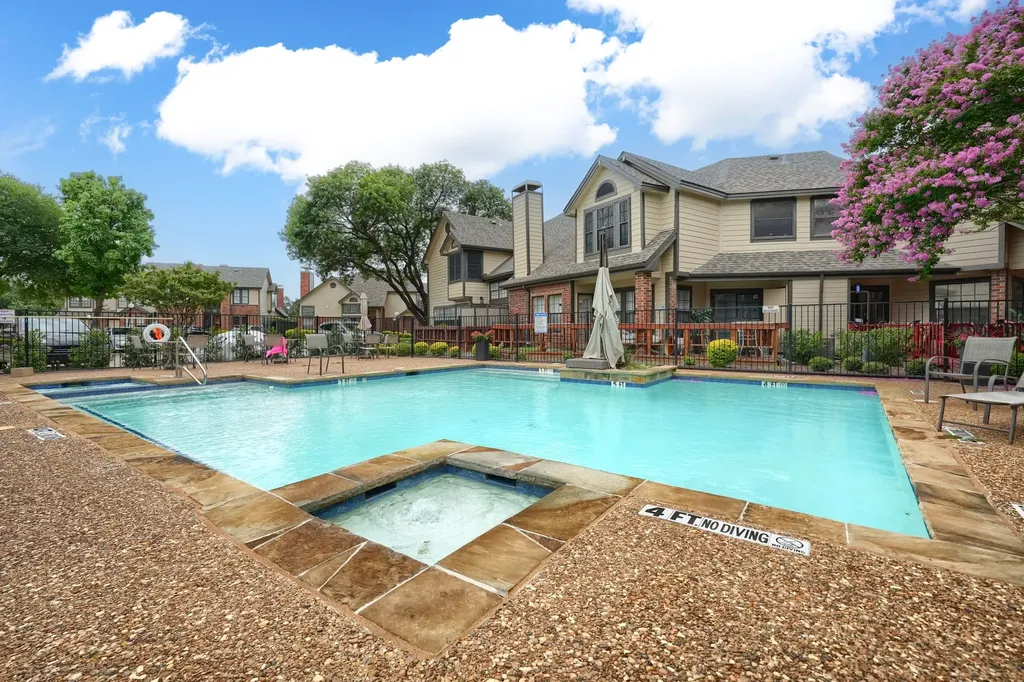 406 Santa Fe Trail Irving TX 75063