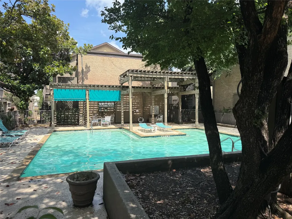 10440 High Hollows Drive Dallas TX 75230