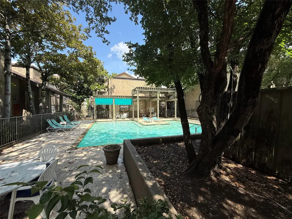 10440 High Hollows Drive Dallas TX 75230