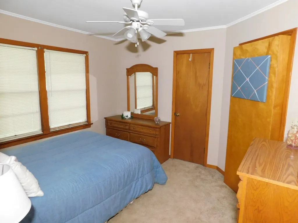 107 NE 5th Street Springhill LA 71075