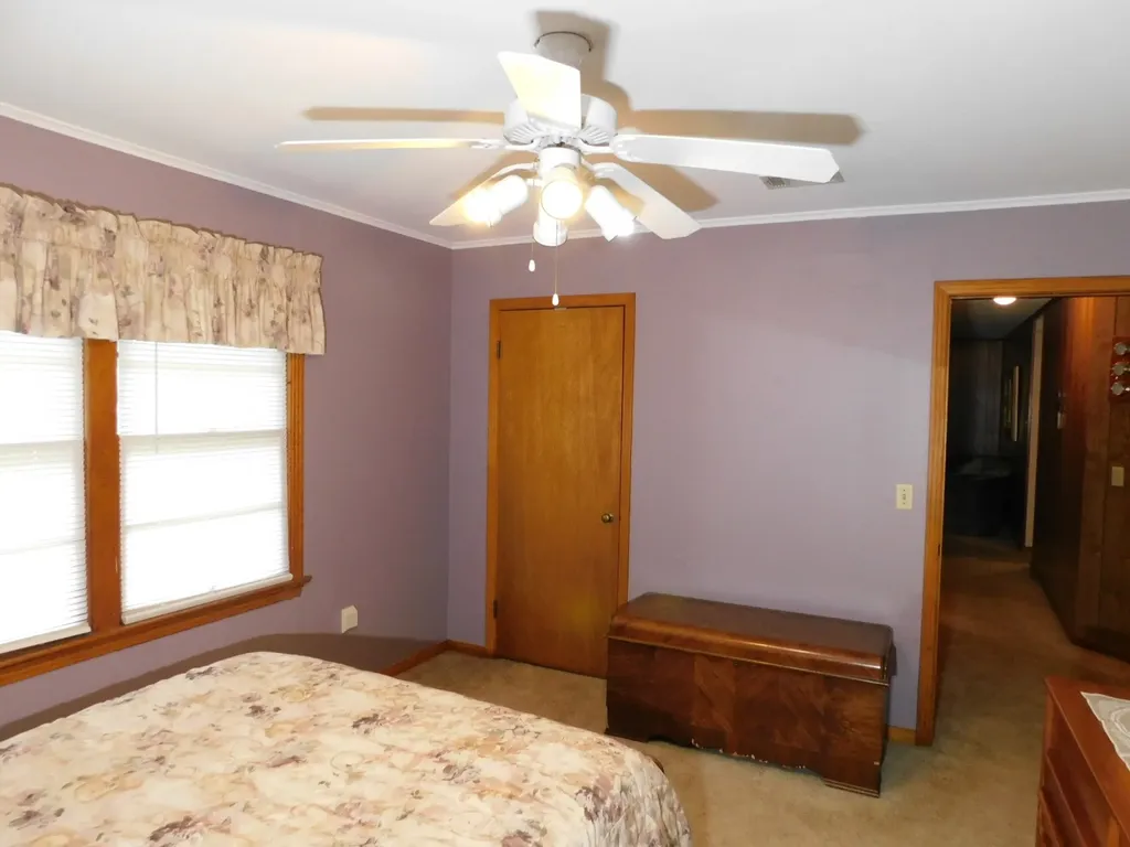 107 NE 5th Street Springhill LA 71075