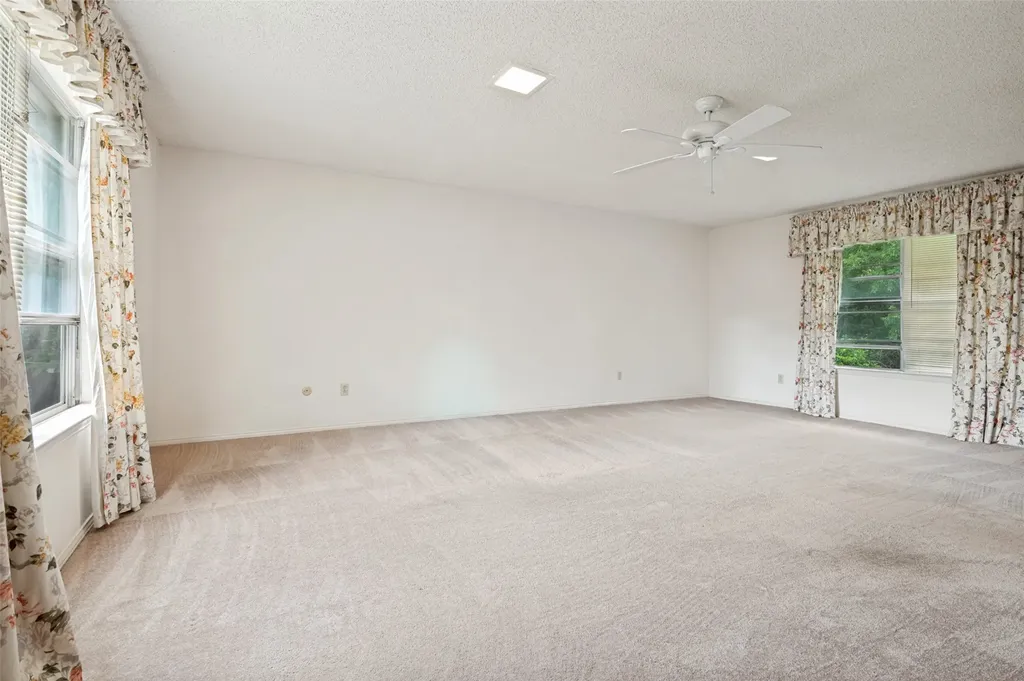406 Dula Circle Duncanville TX 75116