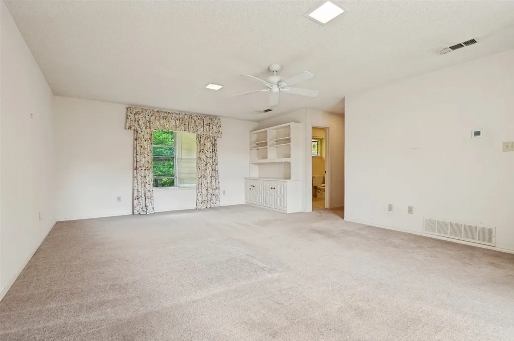 406 Dula Circle Duncanville TX 75116