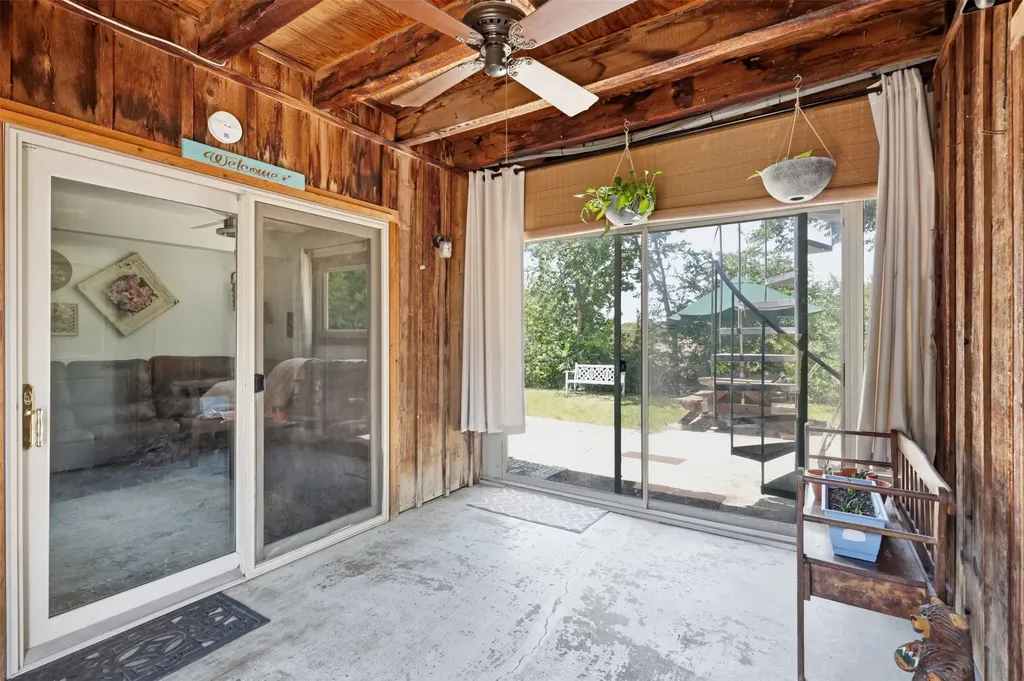 6039 Bear Creek Drive E Fort Worth TX 76126