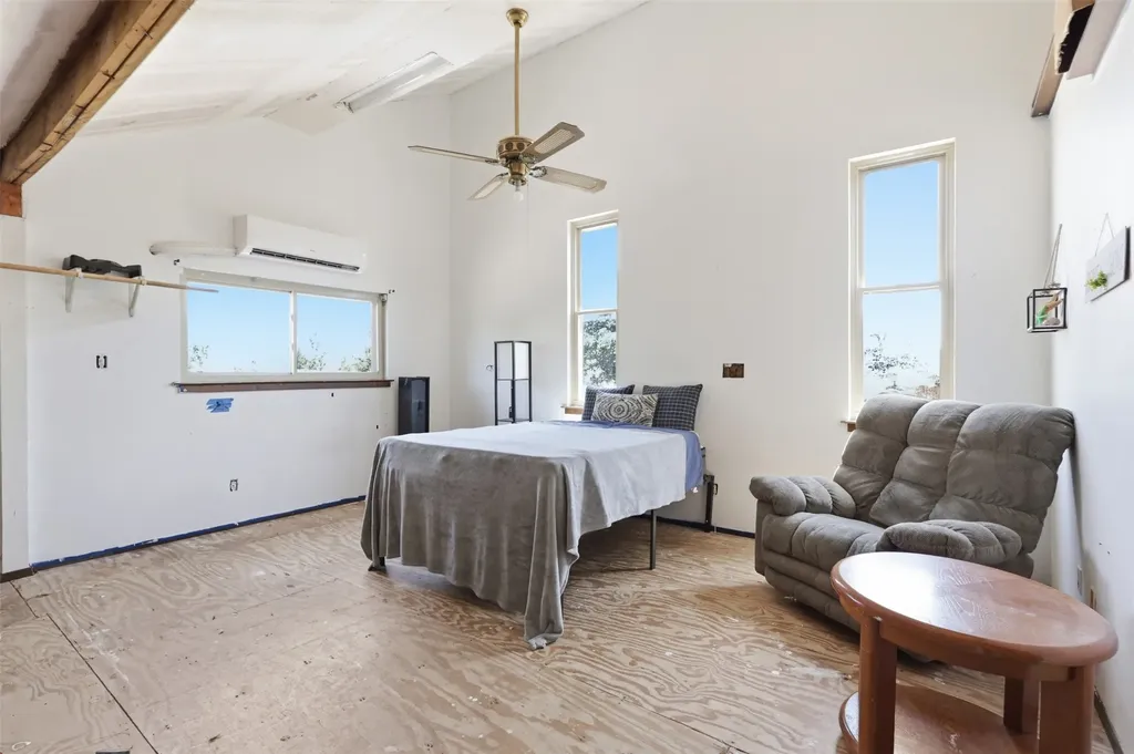 6039 Bear Creek Drive E Fort Worth TX 76126