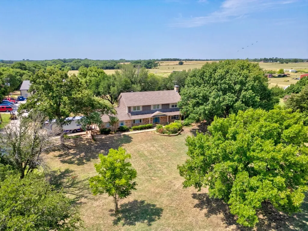 516 Stark Lane Sherman TX 75090