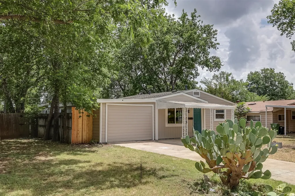 2804 Dogwood Park Drive Richland Hills TX 76118