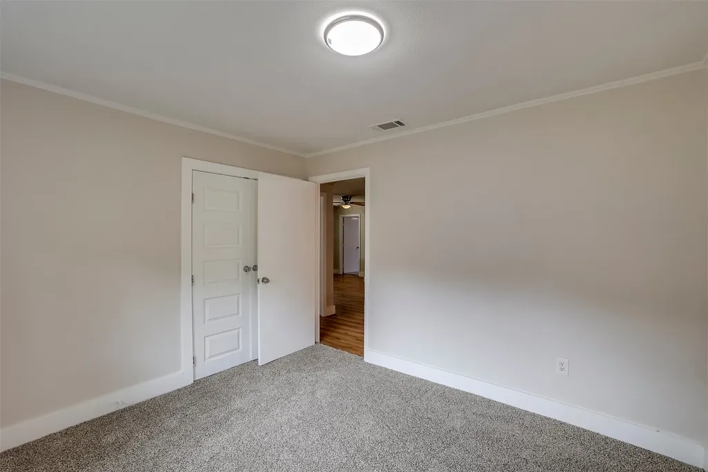 2804 Dogwood Park Drive Richland Hills TX 76118