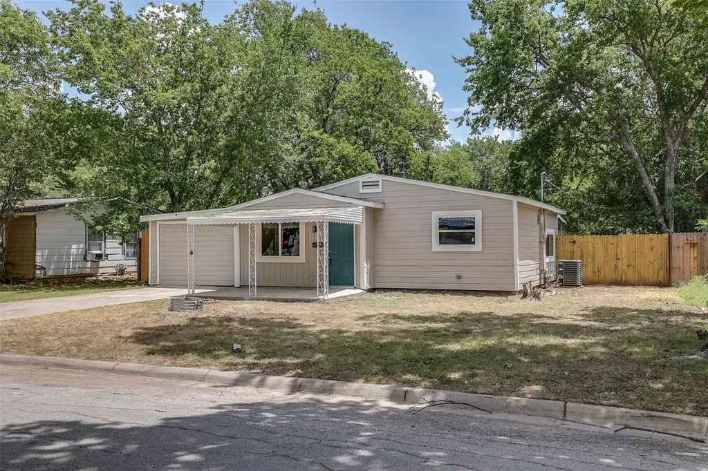 2804 Dogwood Park Drive Richland Hills TX 76118