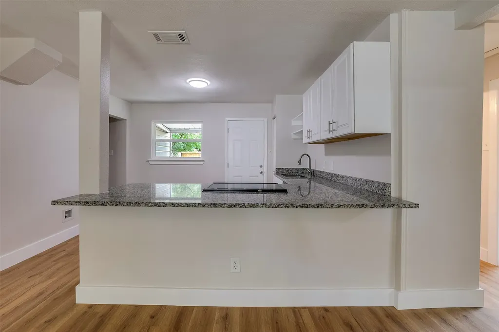 2804 Dogwood Park Drive Richland Hills TX 76118