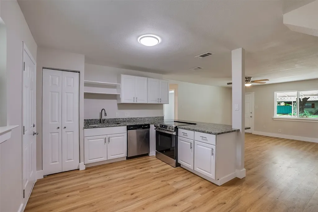 2804 Dogwood Park Drive Richland Hills TX 76118