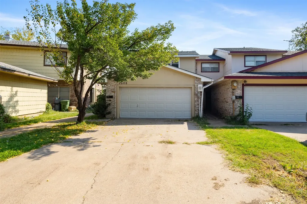 2806 Spring Valley Drive Bedford TX 76021