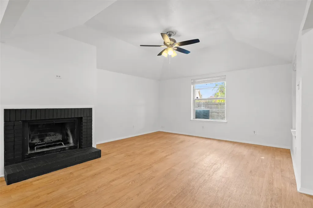 2806 Spring Valley Drive Bedford TX 76021