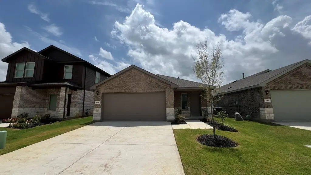 516 Red Admiral Lane Denton TX 76259