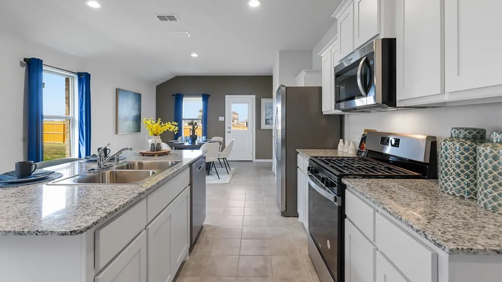516 Red Admiral Lane Denton TX 76259
