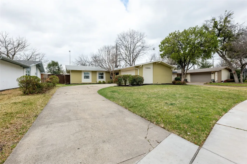 11839 High Meadow Drive Dallas TX 75234