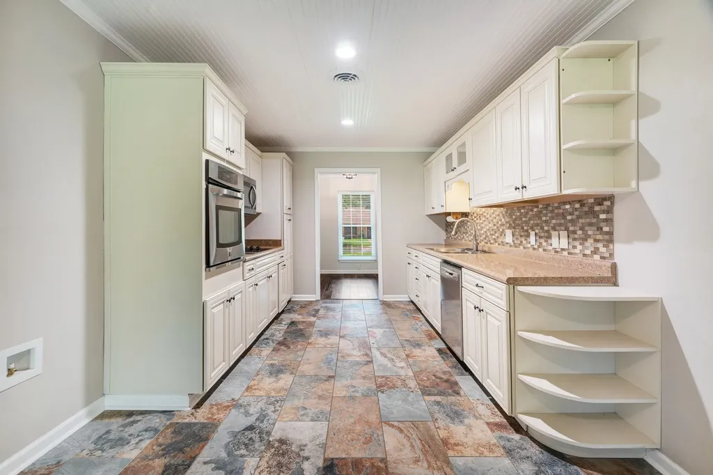 2705 Hubbard Street Paris TX 75460