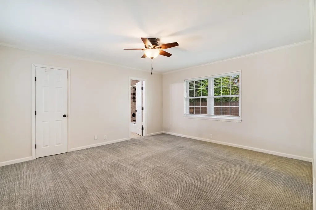 2705 Hubbard Street Paris TX 75460