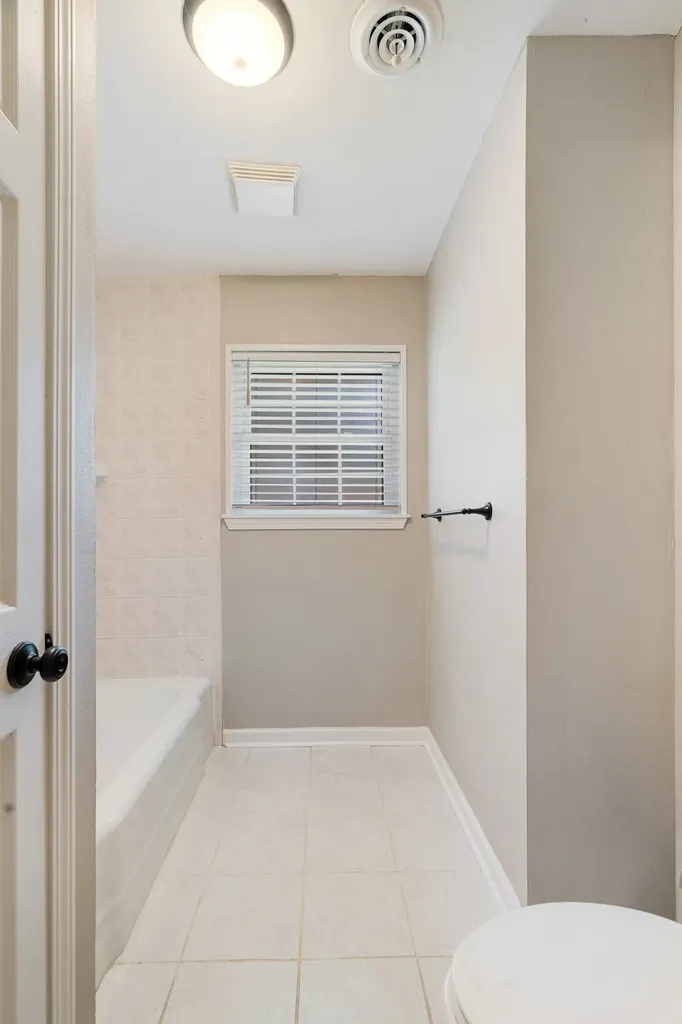2705 Hubbard Street Paris TX 75460