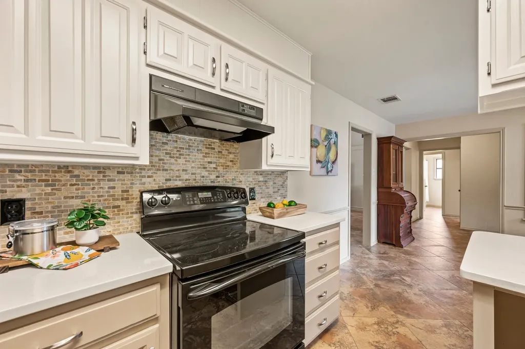 7420 Meadowview Terrace North Richland Hills TX 76182