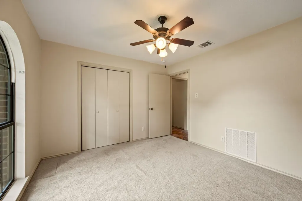 7420 Meadowview Terrace North Richland Hills TX 76182