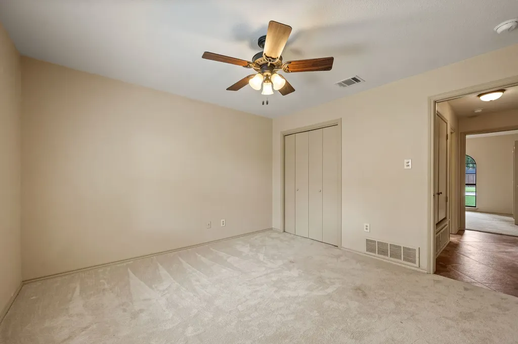 7420 Meadowview Terrace North Richland Hills TX 76182