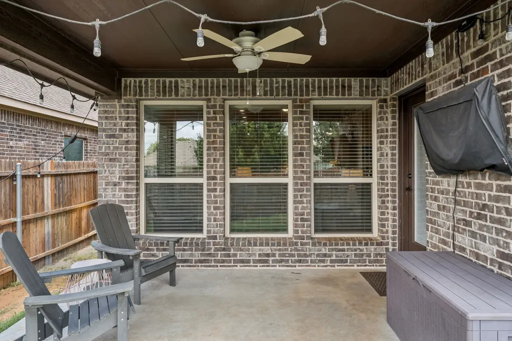 609 Fox View Drive Fort Worth TX 76131