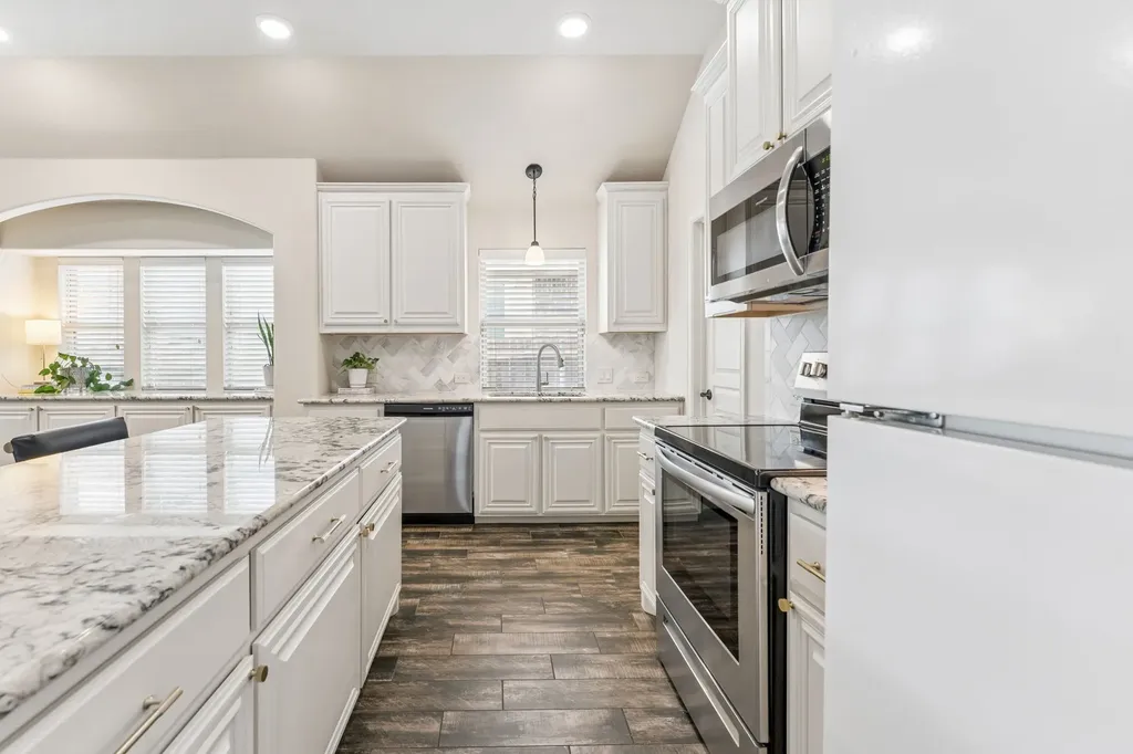 609 Fox View Drive Fort Worth TX 76131