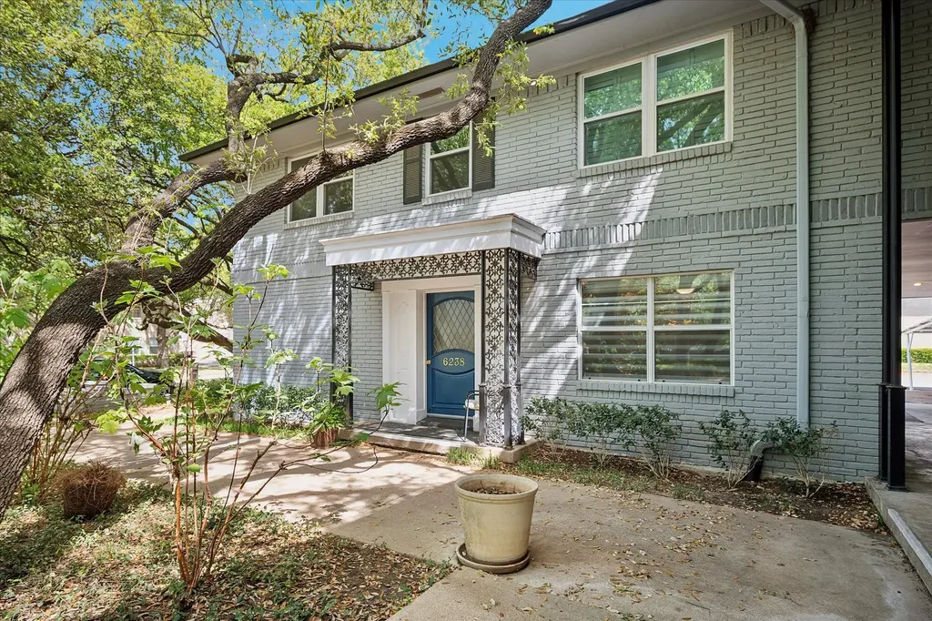 6238 Bandera Avenue Dallas TX 75225