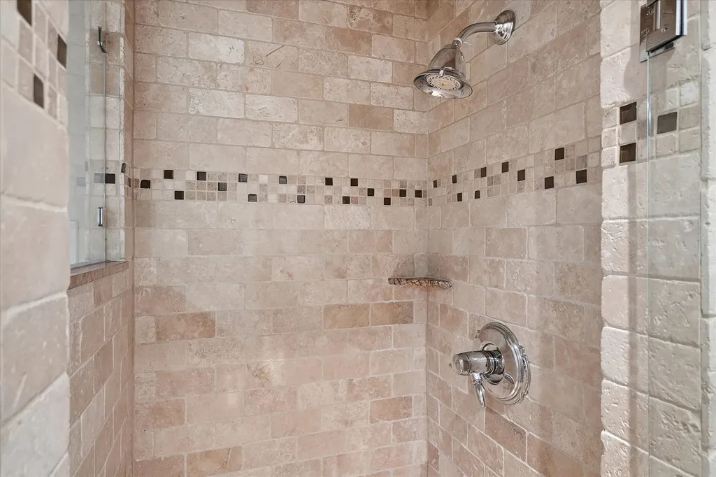6238 Bandera Avenue Dallas TX 75225