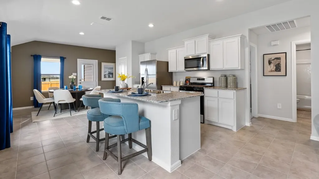 541 Sterling Thicket Lane Denton TX 76259