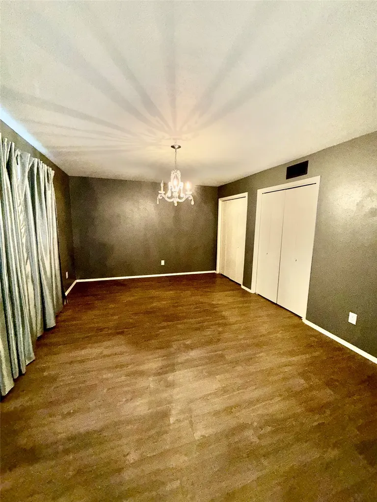 7855 Meadow Park Drive Dallas TX 75230